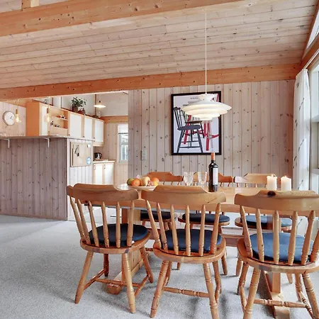 Gorgeous In With Kitchen